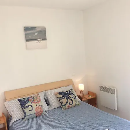 Marseillan, Entre Port Et Plage Bed & Breakfast