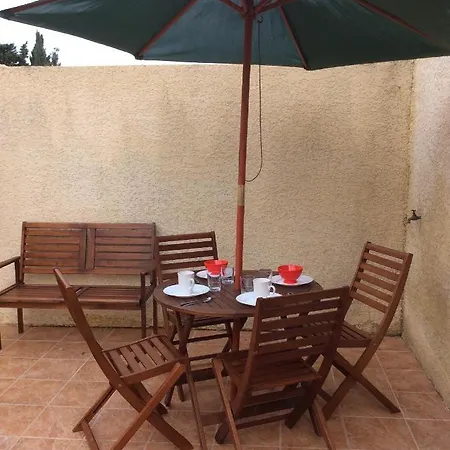 Marseillan, Entre Port Et Plage Bed & Breakfast